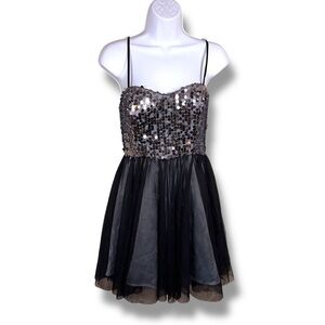 Vintage Y2K Size 3/4 Steppin Out Dress Prom Formal Event Wedding Sequin Glam